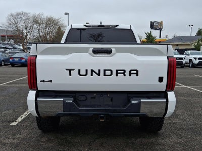 2022 Toyota Tundra 4WD 4WD SR5 CrewMax 5.5' Bed (Natl)