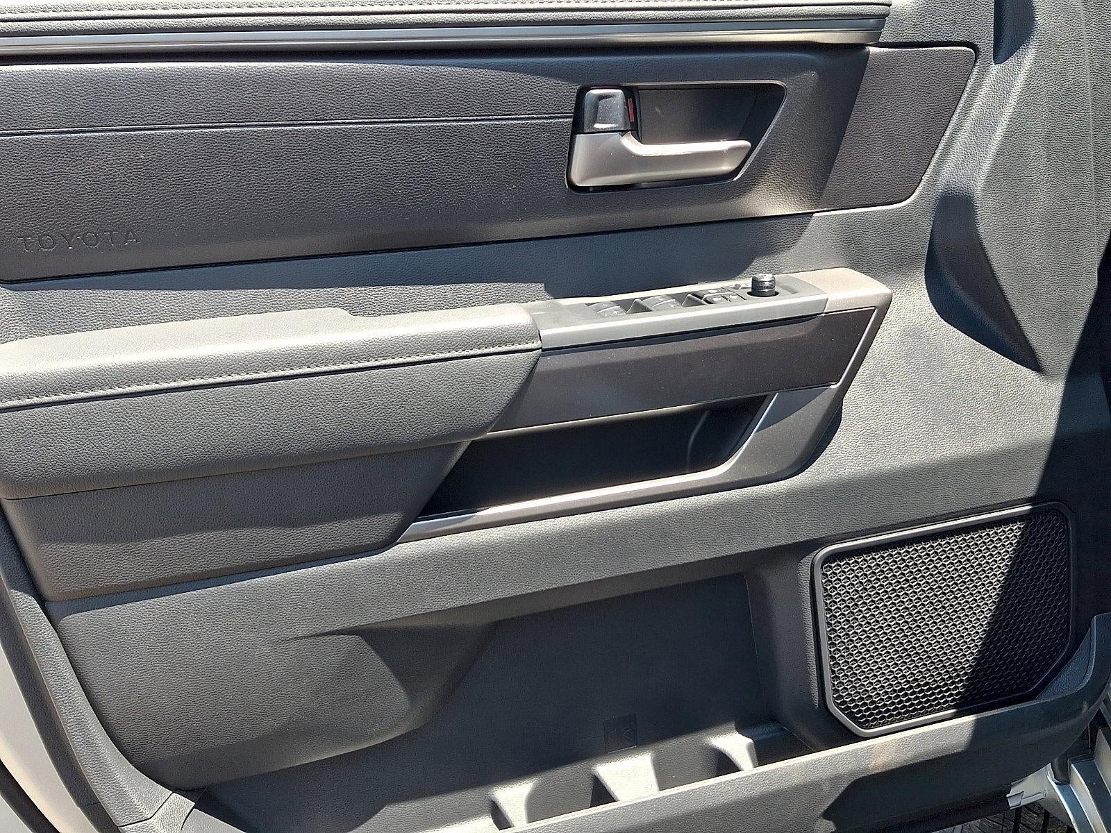 2026 Toyota Tundra 4WD 4WD SR5 CrewMax 5.5' Bed (SE)