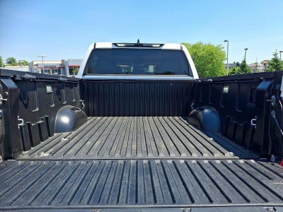 2023 Toyota Tundra 4WD 4WD SR5 CrewMax 5.5' Bed (Natl)