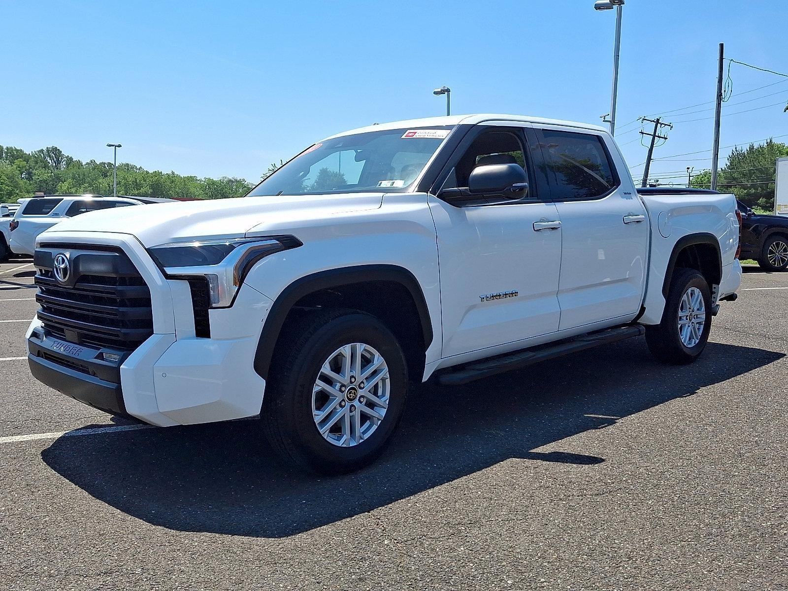 2023 Toyota Tundra 4WD 4WD SR5 CrewMax 5.5' Bed (Natl)