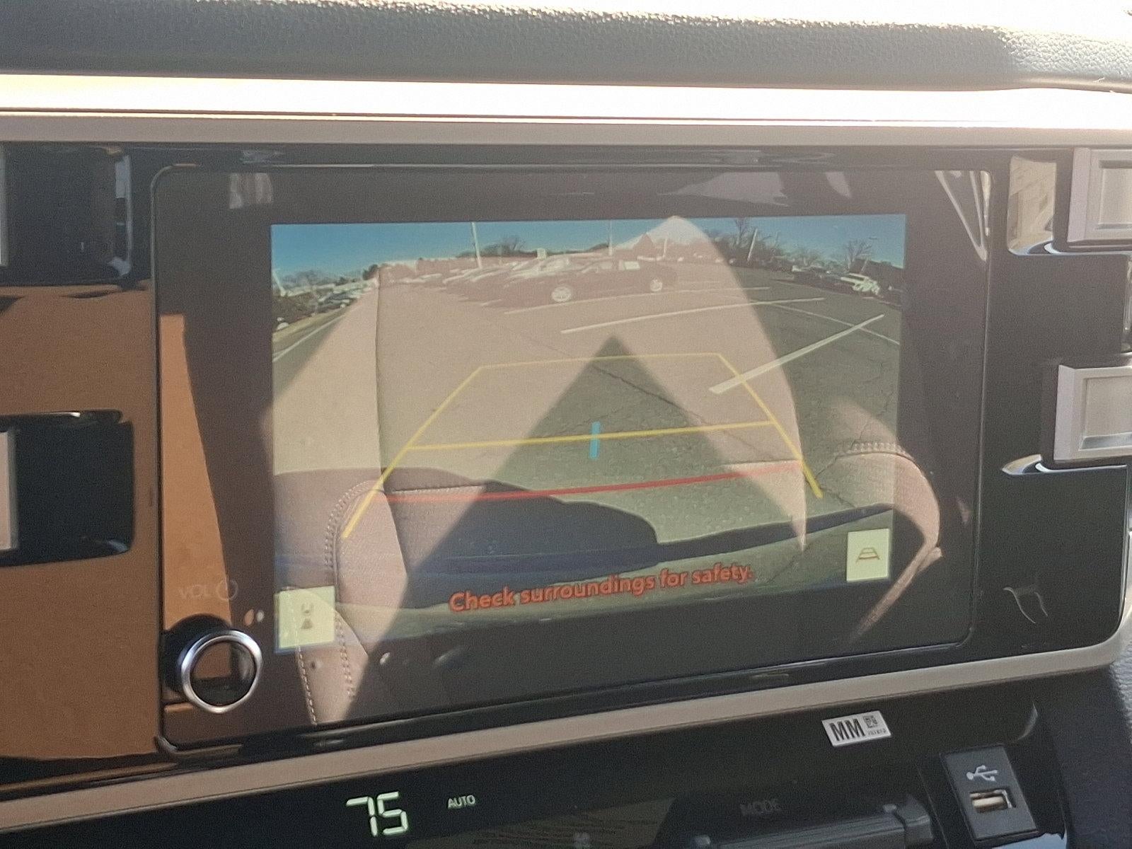 2025 Toyota Tundra 4WD 4WD SR5 CrewMax 5.5' Bed (SE)