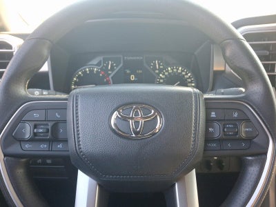2025 Toyota Tundra 4WD 4WD SR5 CrewMax 5.5' Bed (SE)