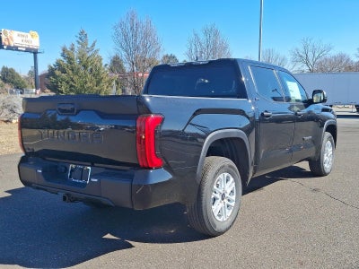 2025 Toyota Tundra 4WD 4WD SR5 CrewMax 5.5' Bed (SE)