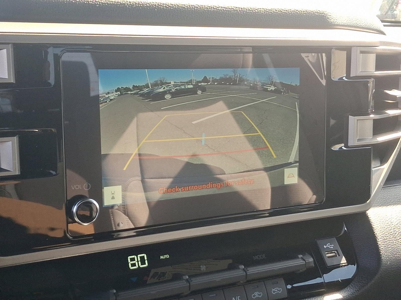 2025 Toyota Tundra 4WD 4WD SR5 CrewMax 5.5' Bed (SE)