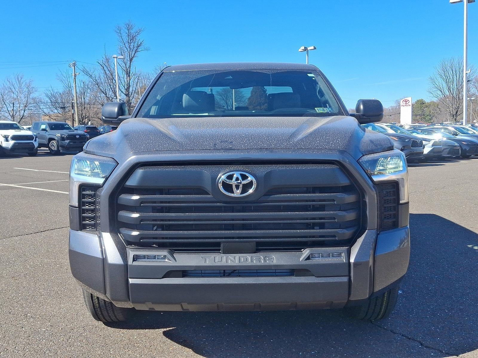 2025 Toyota Tundra 4WD 4WD SR5 CrewMax 5.5' Bed (SE)
