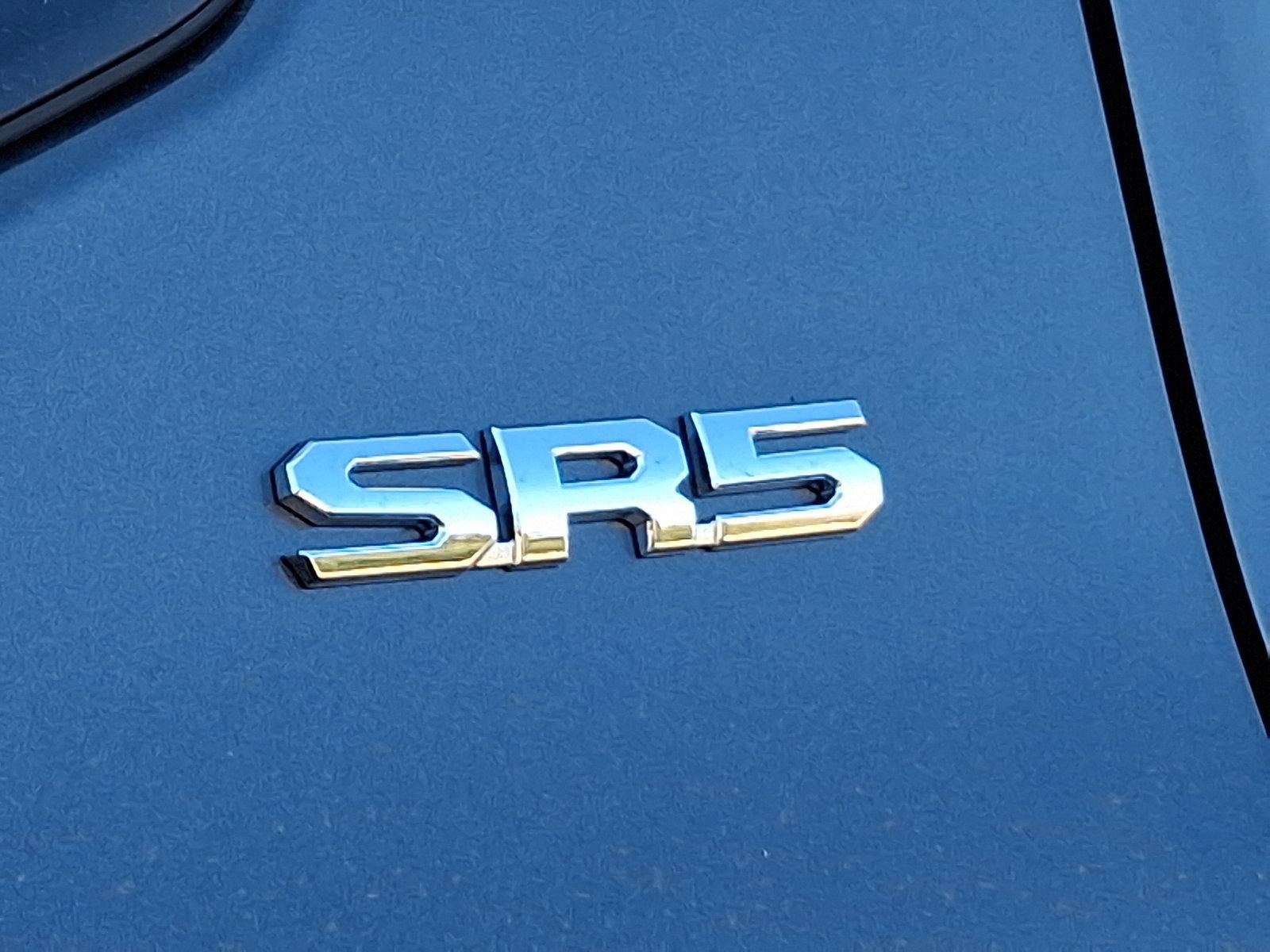 2025 Toyota Tundra 4WD 4WD SR5 CrewMax 5.5' Bed (SE)