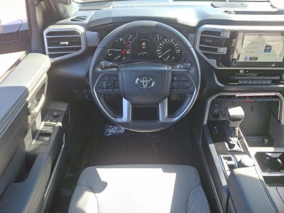 2025 Toyota Tundra 4WD 4WD SR5 CrewMax 5.5' Bed (SE)
