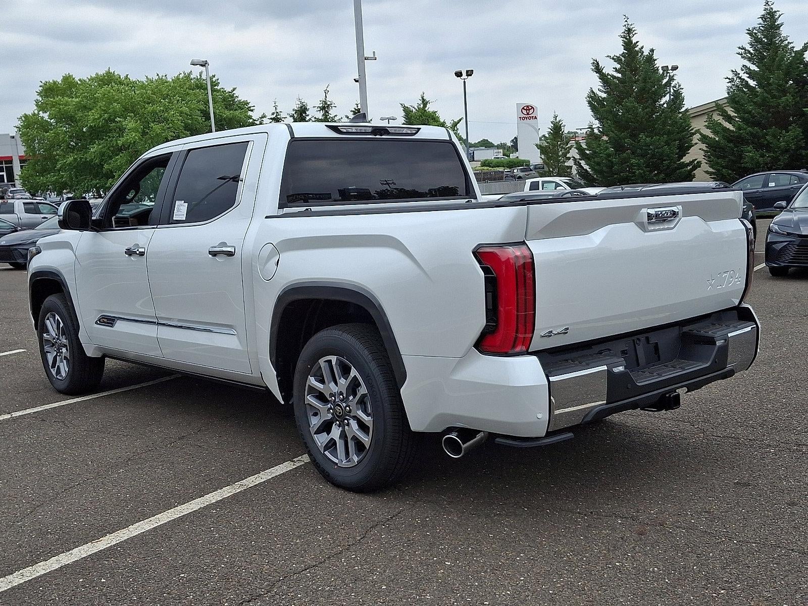 2026 Toyota Tundra 4WD 4WD 1794 Edition CrewMax 5.5' Bed (Natl)