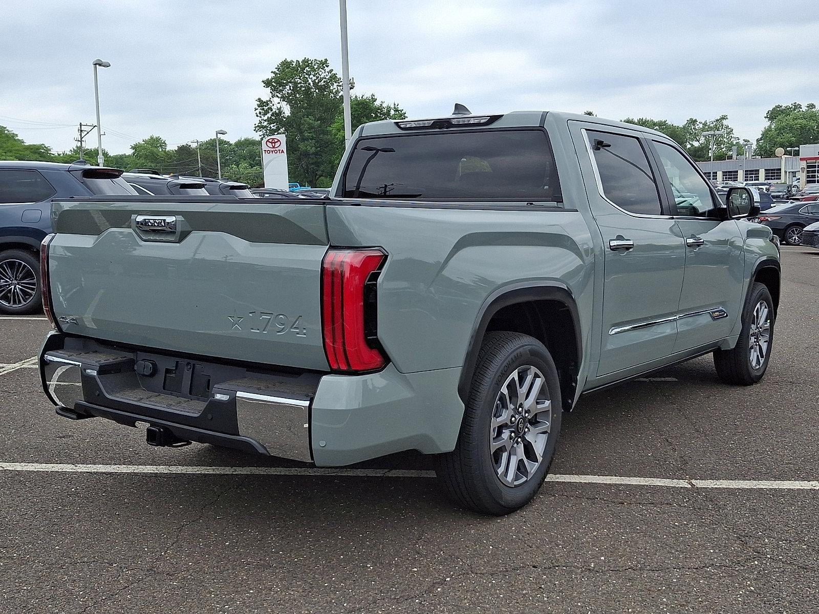 2026 Toyota Tundra 4WD 4WD 1794 Edition CrewMax 5.5' Bed (Natl)