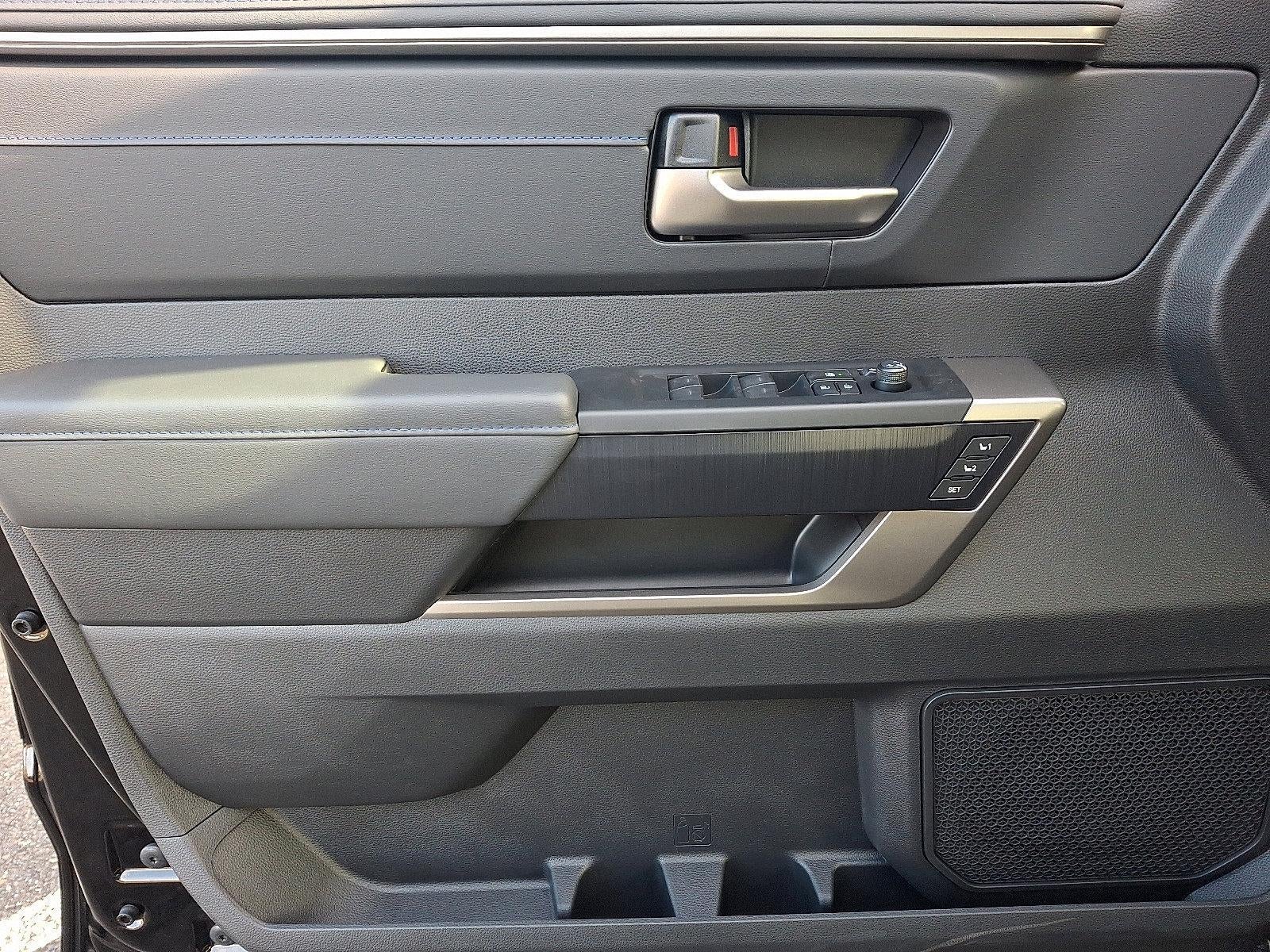 2026 Toyota Tundra 4WD 4WD Platinum CrewMax 5.5' Bed (Natl)