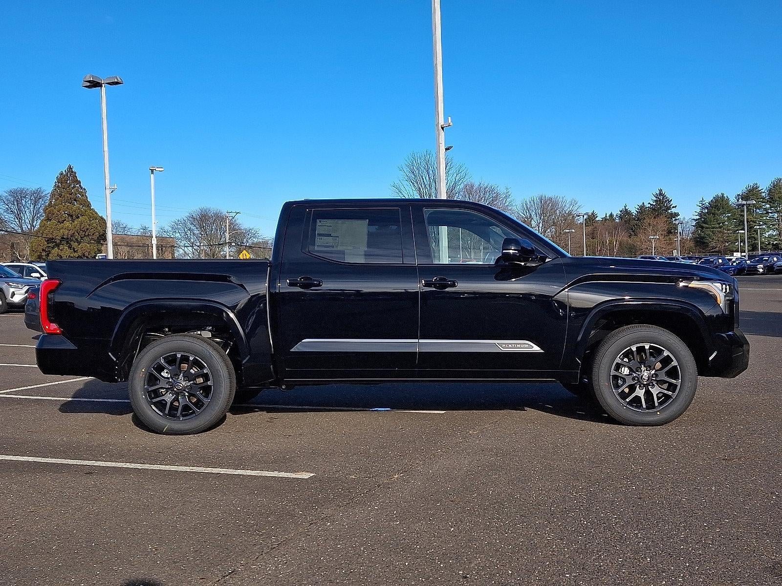 2026 Toyota Tundra 4WD 4WD Platinum CrewMax 5.5' Bed (Natl)