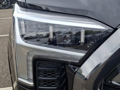 2026 Toyota Tundra 4WD 4WD Platinum CrewMax 5.5' Bed (Natl)