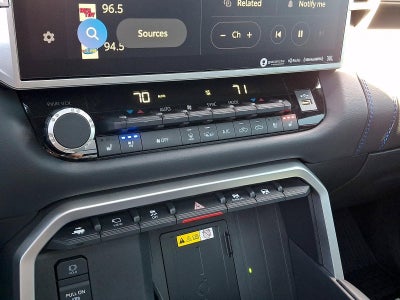 2022 Toyota Tundra 4WD 4WD Platinum CrewMax 6.5' Bed (Natl)