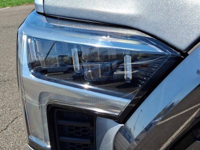 2022 Toyota Tundra 4WD 4WD Platinum CrewMax 6.5' Bed (Natl)