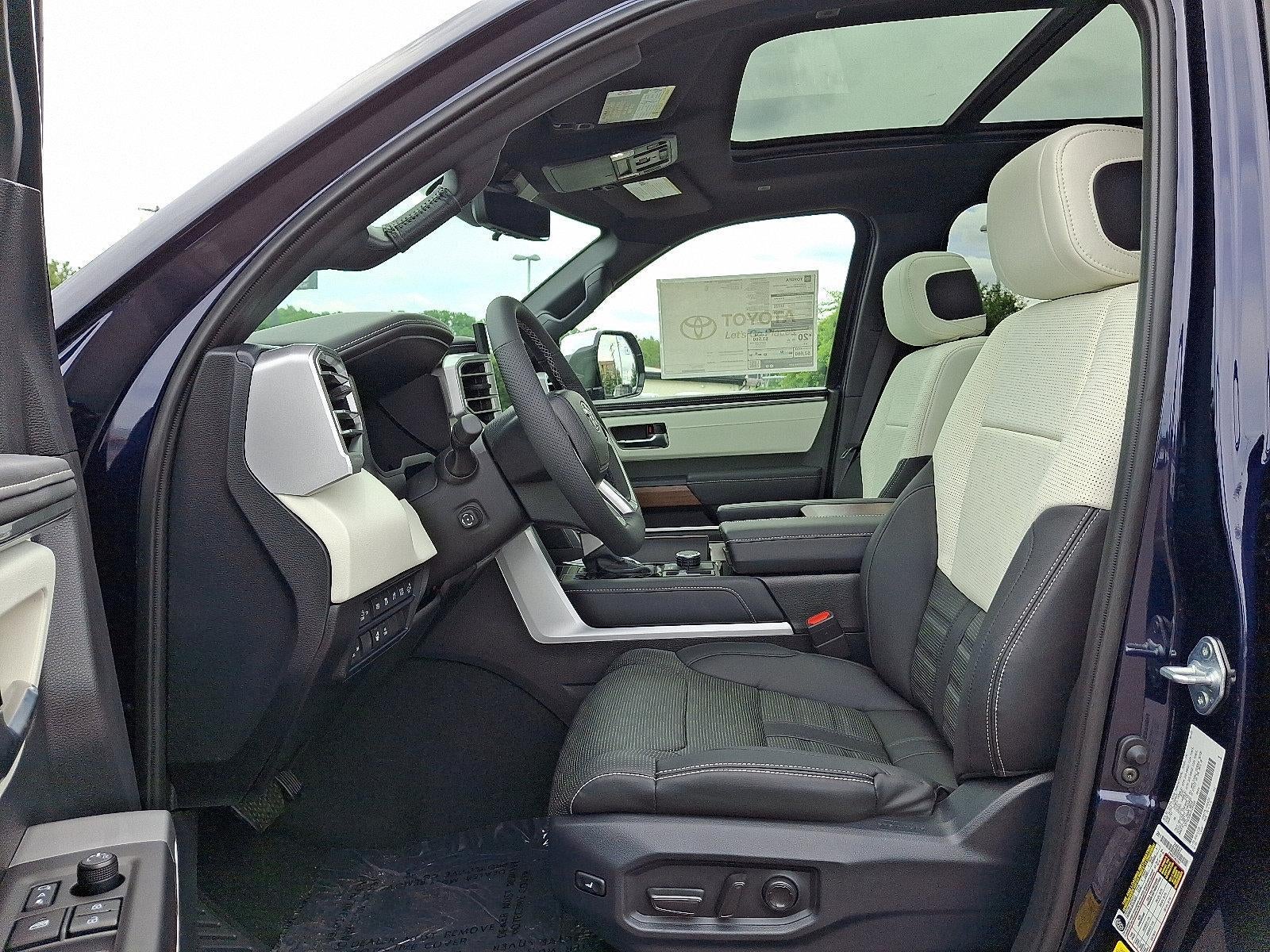 2025 Toyota Tundra 4WD 4WD Capstone Hybrid CrewMax 5.5' Bed (Natl)