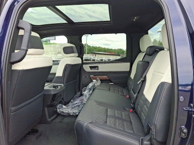 2025 Toyota Tundra 4WD 4WD Capstone Hybrid CrewMax 5.5' Bed (Natl)