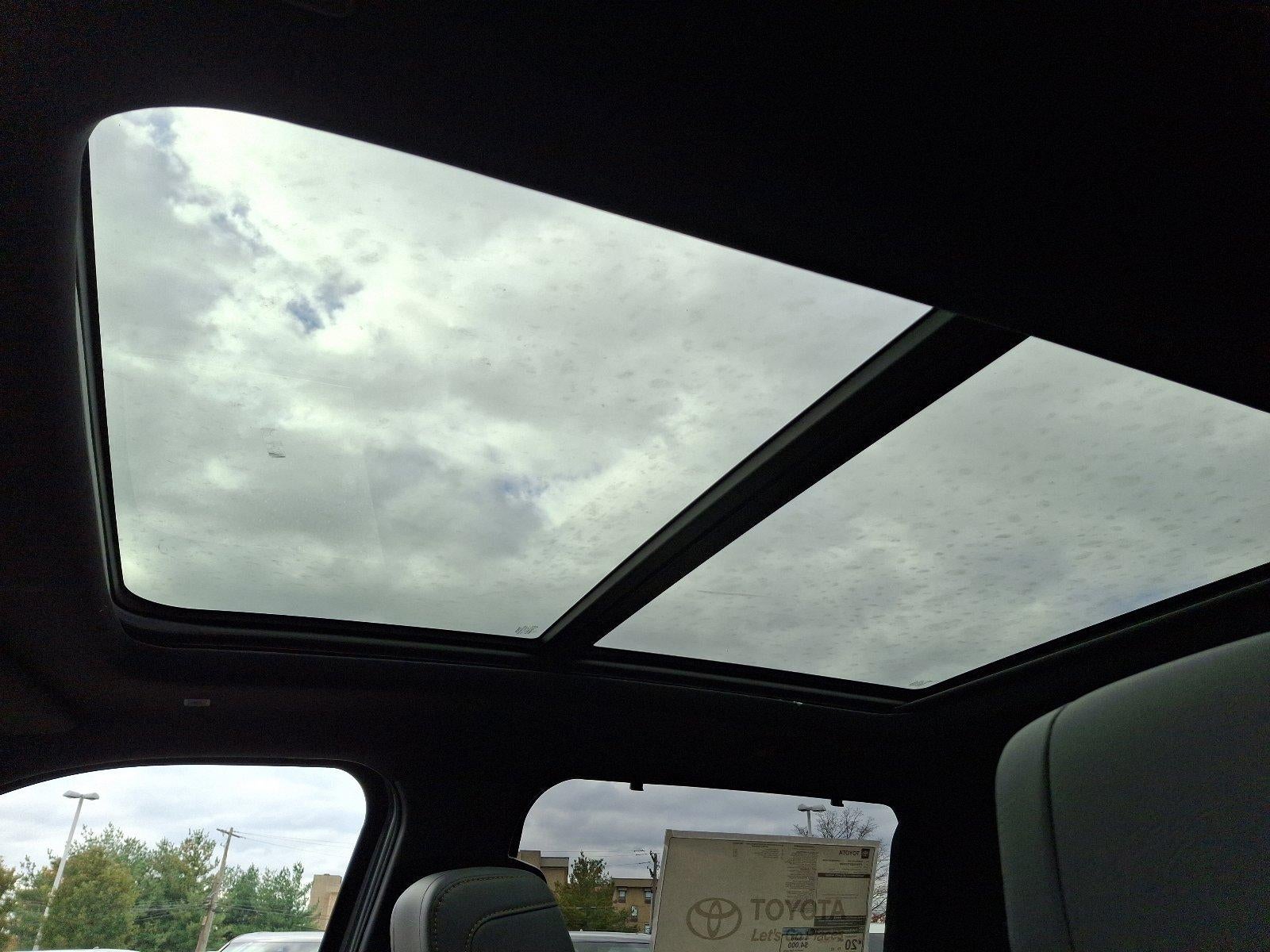 2026 Toyota Tundra 4WD 4WD Capstone Hybrid CrewMax 5.5' Bed (Natl)