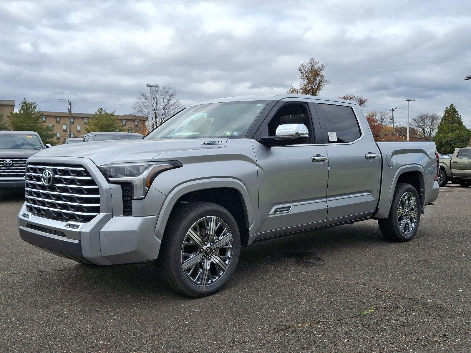 2026 Toyota Tundra 4WD 4WD Capstone Hybrid CrewMax 5.5' Bed (Natl)