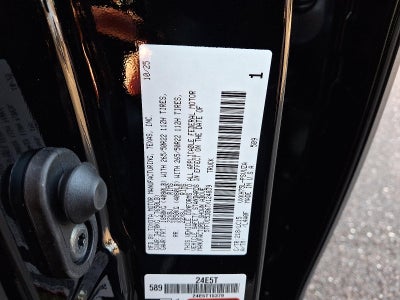 2026 Toyota Tundra 4WD 4WD Capstone Hybrid CrewMax 5.5' Bed (Natl)