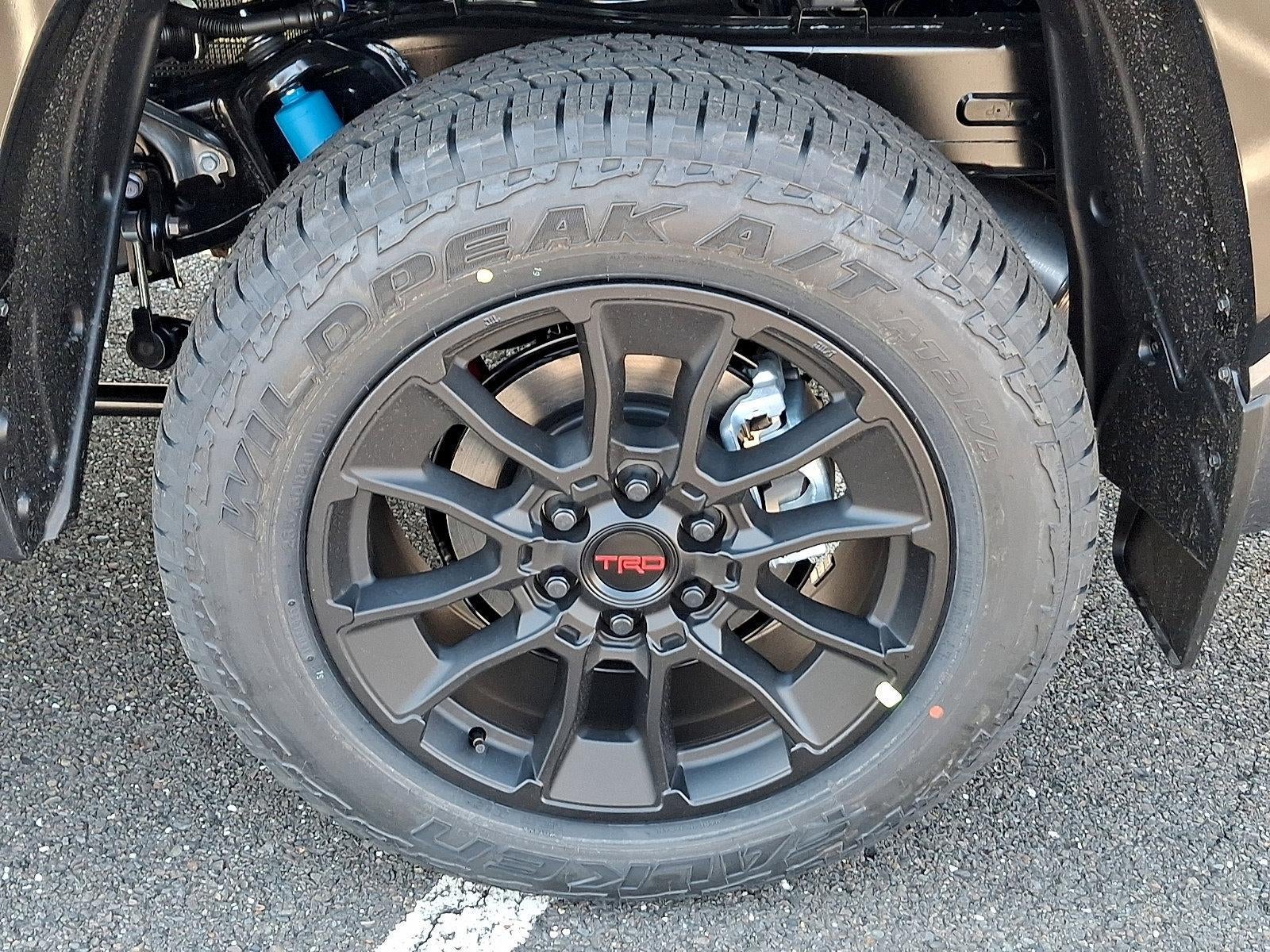 2026 Toyota Tundra 4WD 4WD Platinum Hybrid CrewMax 5.5' Bed (Natl)