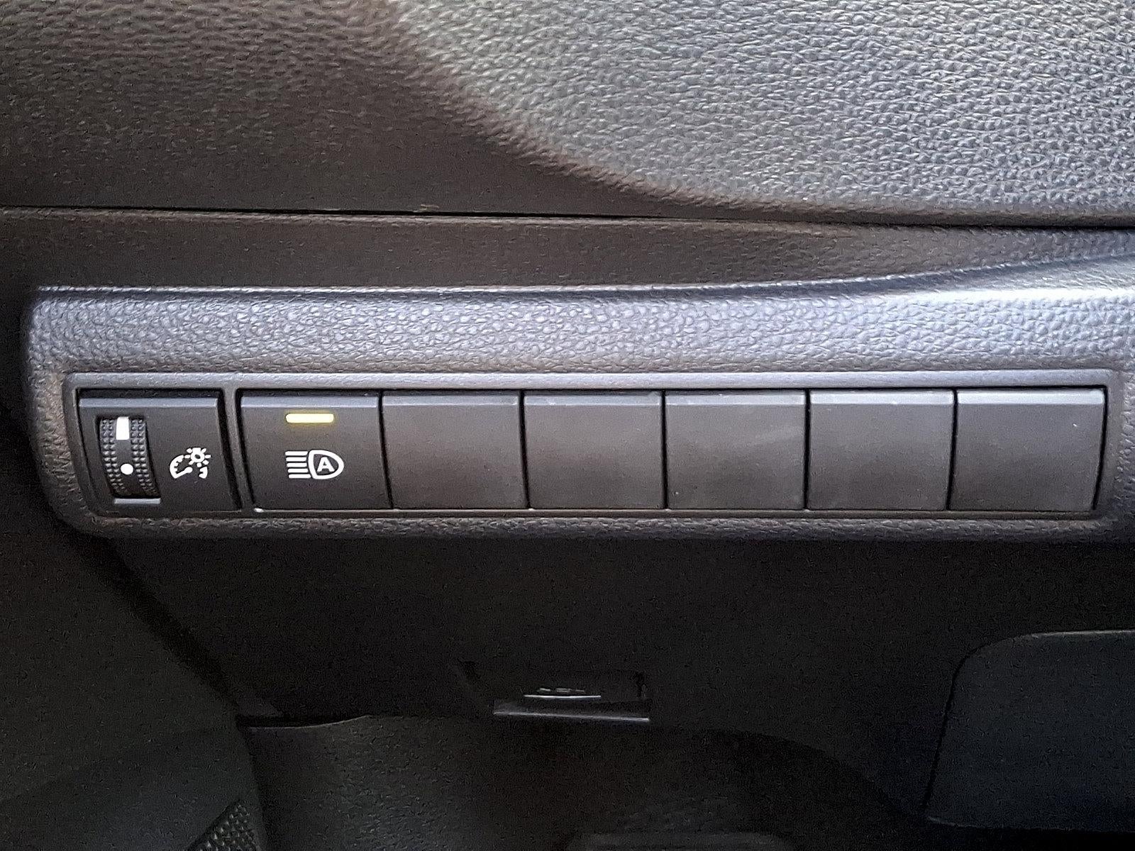 2025 Toyota Corolla LE CVT (Natl)