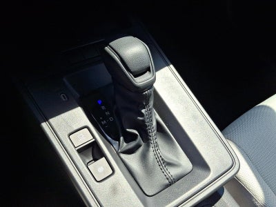 2026 Toyota Corolla Cross L 2WD (Natl)