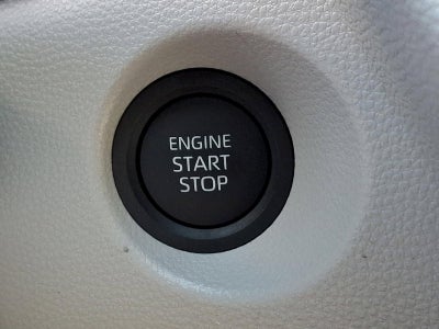 2026 Toyota Corolla Cross LE 4WD (Natl)