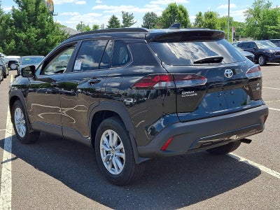 2026 Toyota Corolla Cross LE 4WD (Natl)