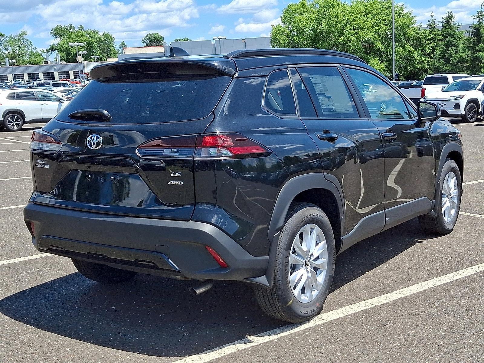 2026 Toyota Corolla Cross LE 4WD (Natl)