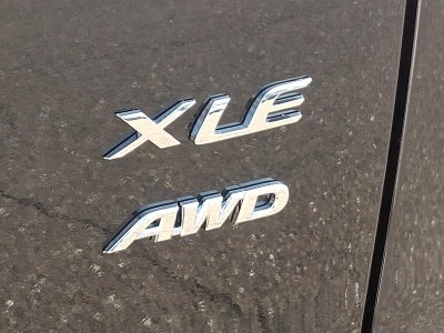 2026 Toyota Corolla Cross XLE 4WD (Natl)