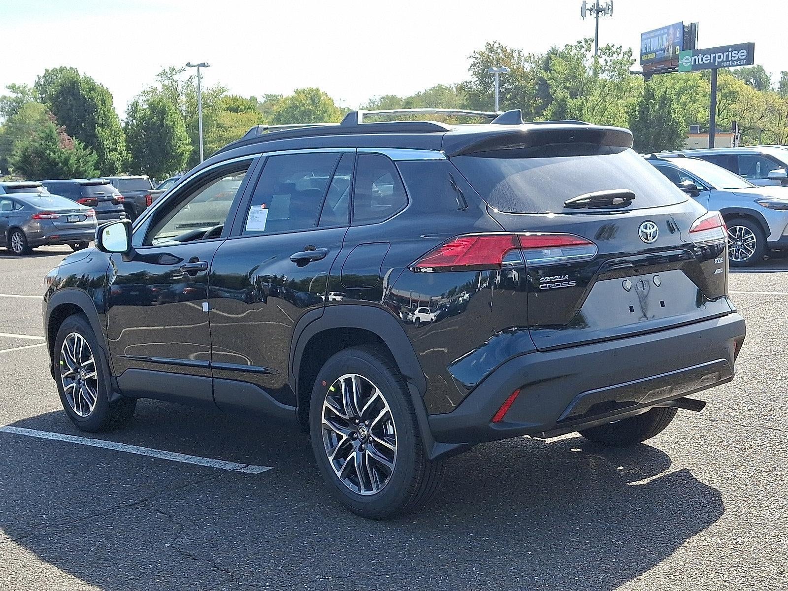 2026 Toyota Corolla Cross XLE 4WD (Natl)