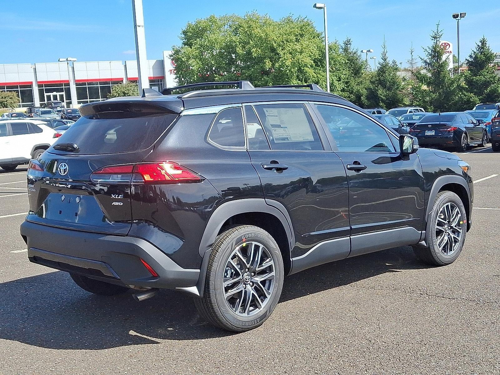 2026 Toyota Corolla Cross XLE 4WD (Natl)