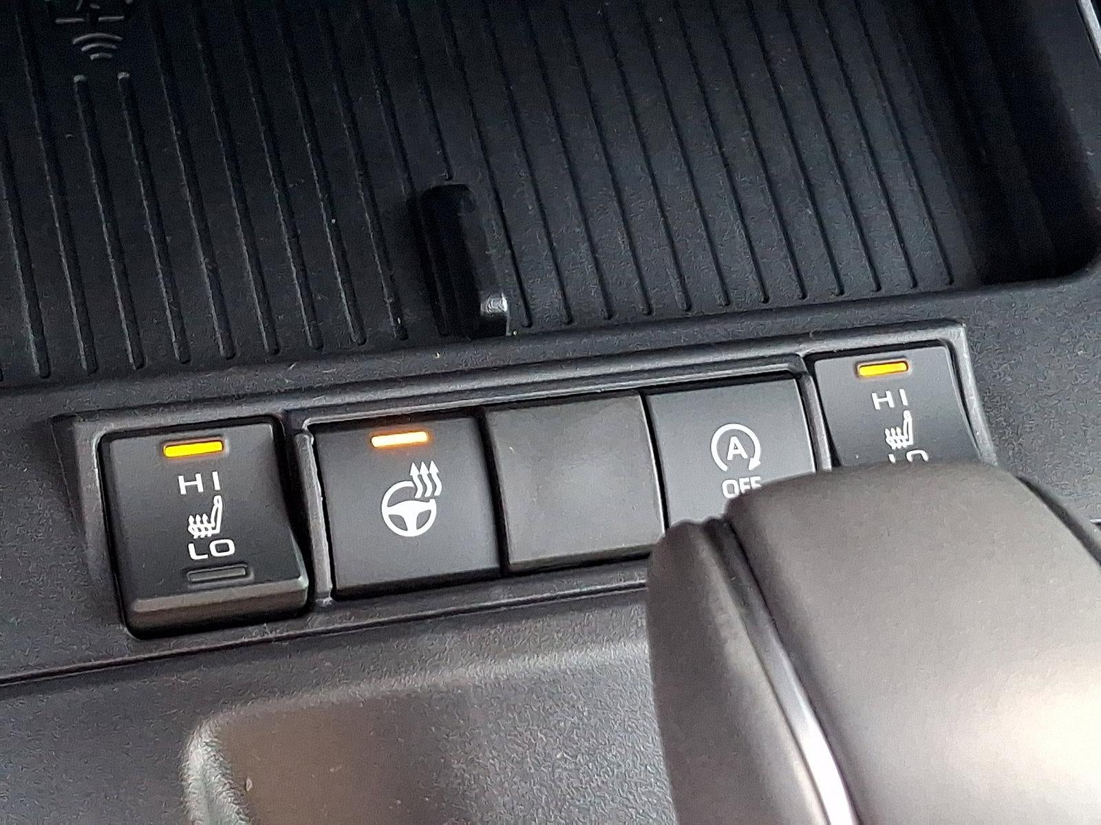 2026 Toyota Corolla Cross XLE 4WD (Natl)