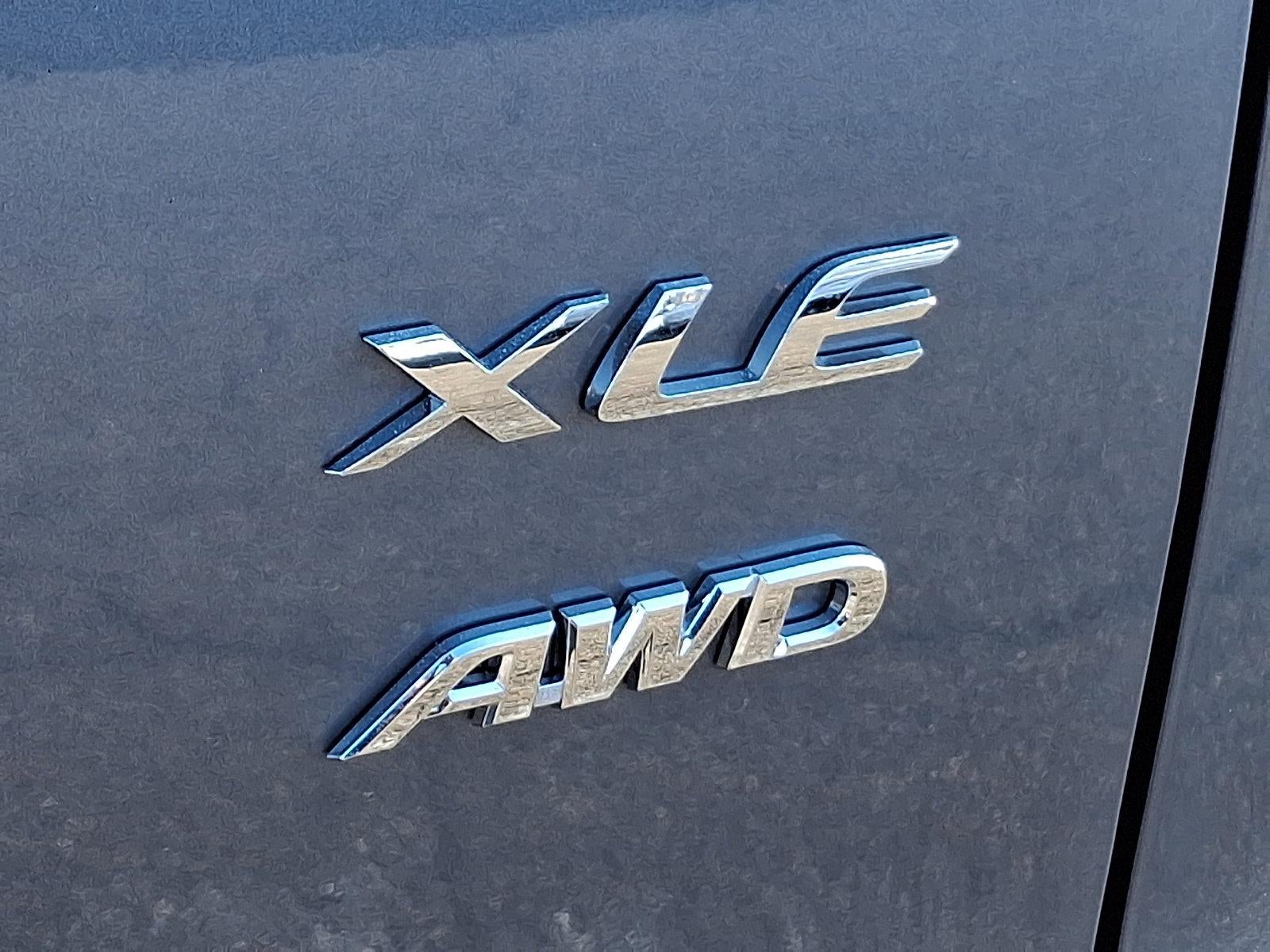 2026 Toyota Corolla Cross XLE 4WD (Natl)