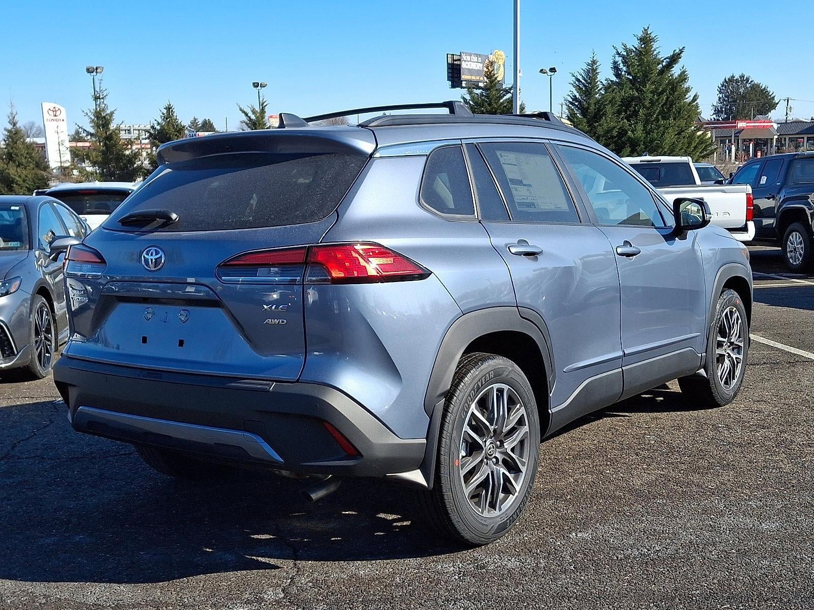 2026 Toyota Corolla Cross XLE 4WD (Natl)