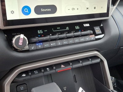 2026 Toyota Sequoia Platinum 4WD (Natl)