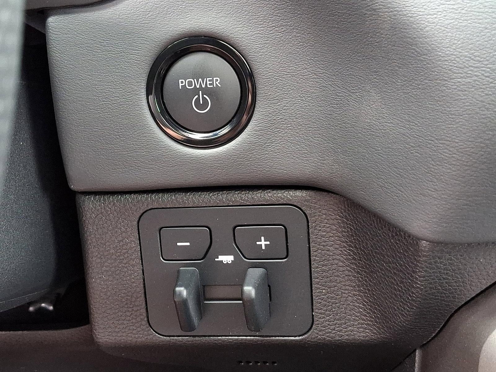 2026 Toyota Sequoia Platinum 4WD (Natl)