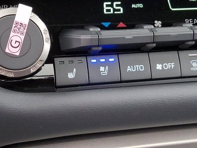 2026 Toyota Sequoia Platinum 4WD (Natl)