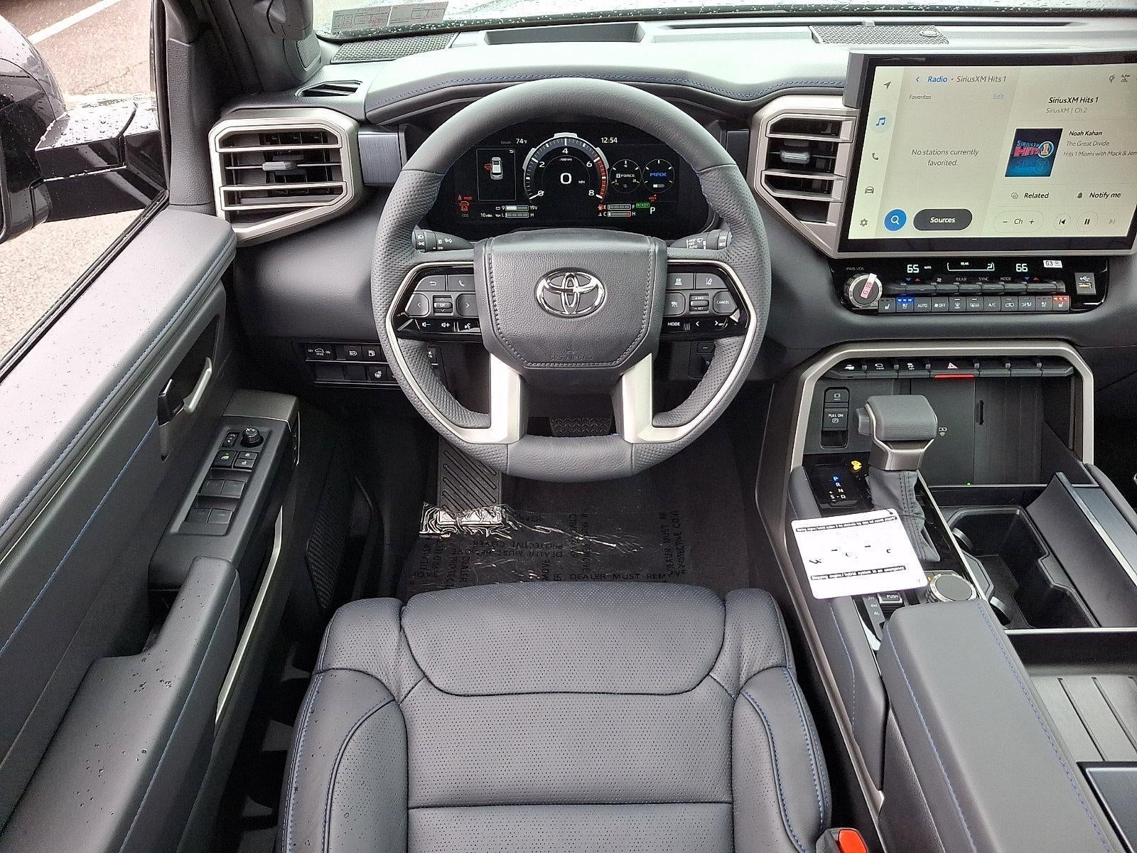 2026 Toyota Sequoia Platinum 4WD (Natl)