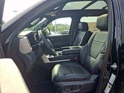 2026 Toyota Sequoia Platinum 4WD (Natl)