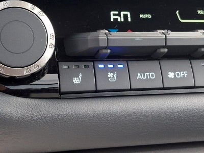 2026 Toyota Sequoia Platinum 4WD (Natl)