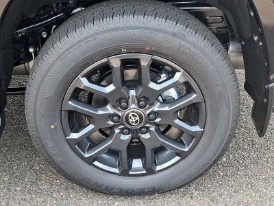 2026 Toyota Sequoia Platinum 4WD (Natl)
