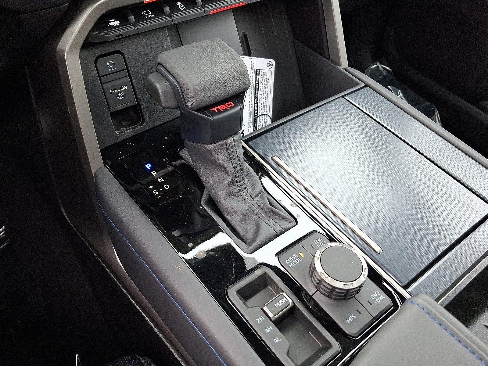 2026 Toyota Sequoia Platinum 4WD (Natl)