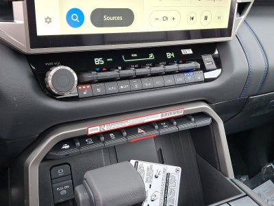 2026 Toyota Sequoia Platinum 4WD (Natl)