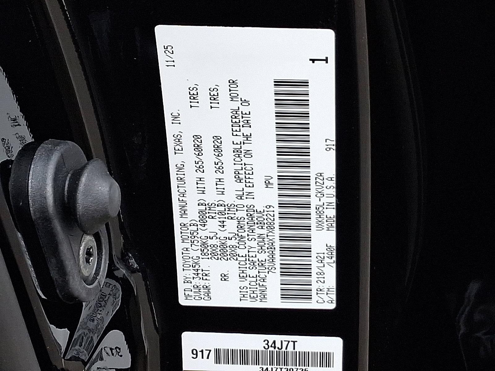 2026 Toyota Sequoia Platinum 4WD (Natl)