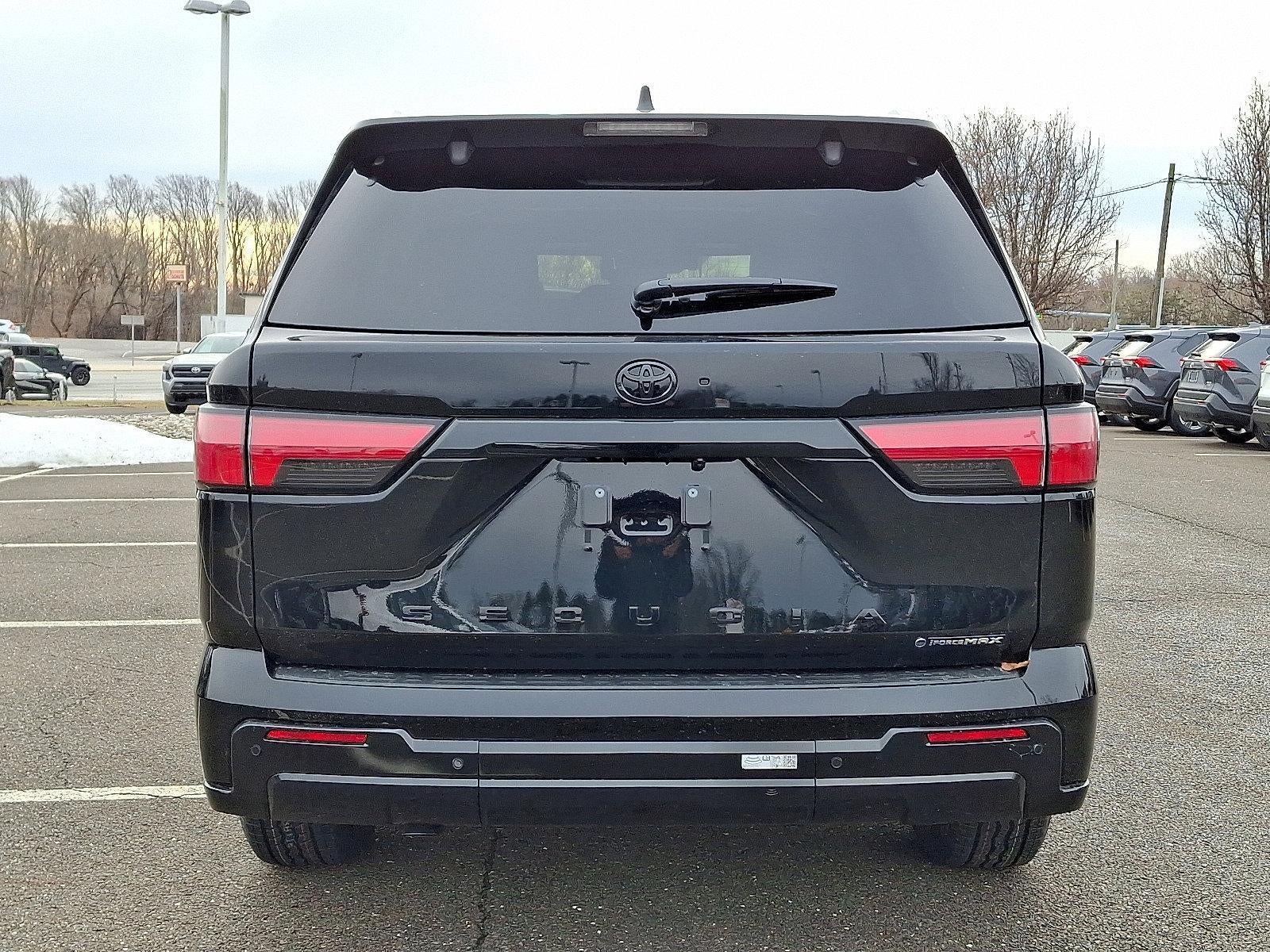 2026 Toyota Sequoia Platinum 4WD (Natl)