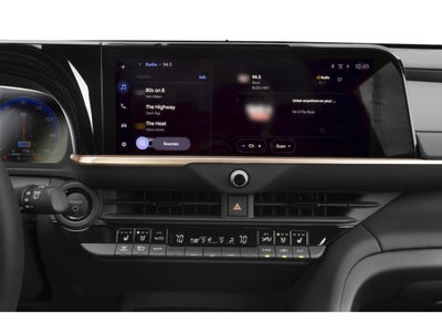 2026 Toyota Crown Signia Limited AWD (Natl)