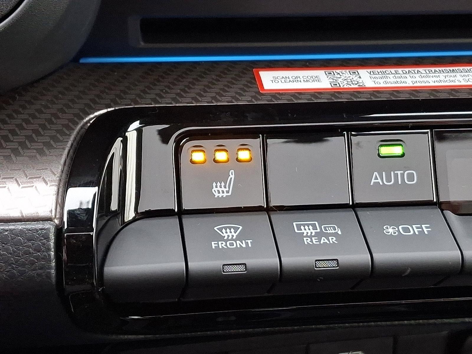 2026 Toyota Prius XLE (Natl)