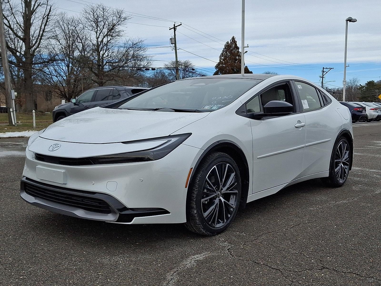 2026 Toyota Prius XLE (Natl)