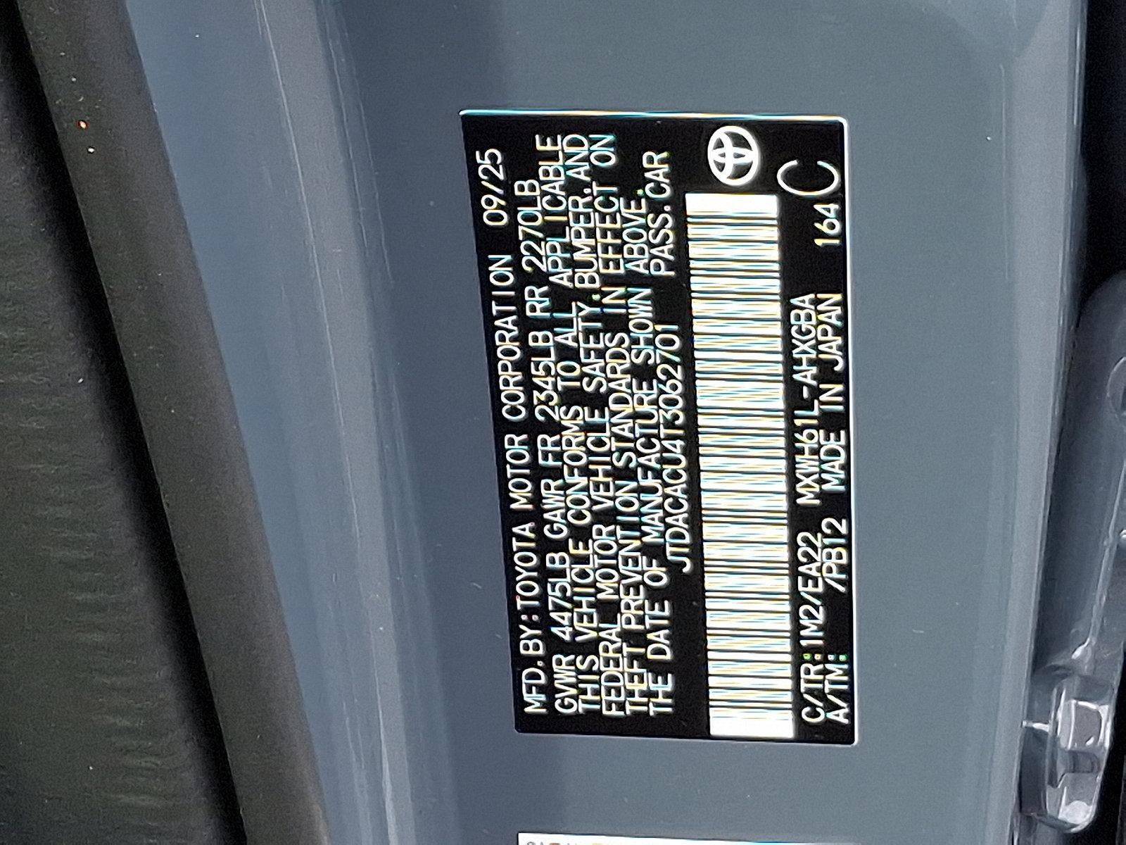 2026 Toyota Prius Plug-In Hybrid XSE (Natl)